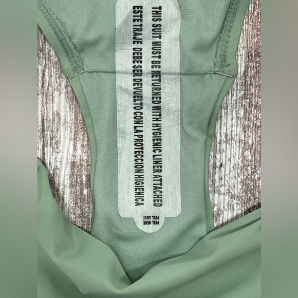 Women's Knot Detail Cheeky Bikini Bottom -
Shade & Shore™ - XL (16-18) - Picture 6 of 8